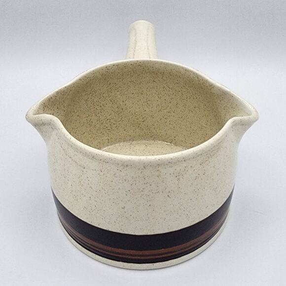 Vintage Royal Doulton Retired Bistro Pattern Ceramic Creamer Pitcher, Gravy Boat - Picture 5 of 11